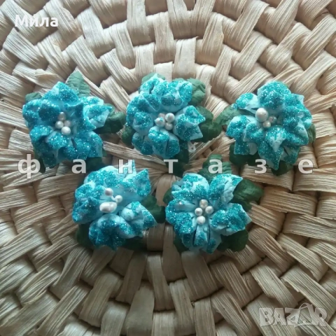 Мини коледни звезди 3,5см комплект, снимка 5 - Изкуствени цветя - 52025374