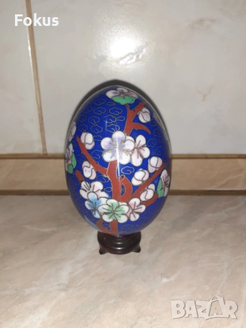 Голямо яйце със стойка - клоазоне - cloisonne