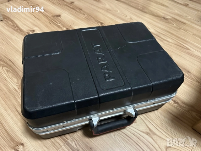 Parat Електричарски куфар Made in Germany, снимка 2 - Куфари с инструменти - 52665395