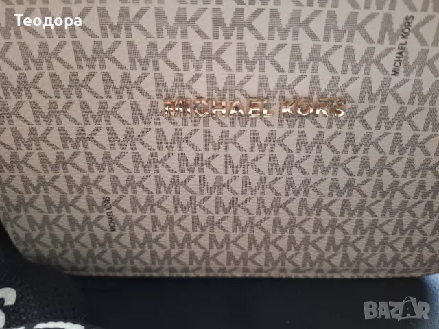 Дамска чанта на MICHAEL KORS, снимка 5 - Чанти - 48628172