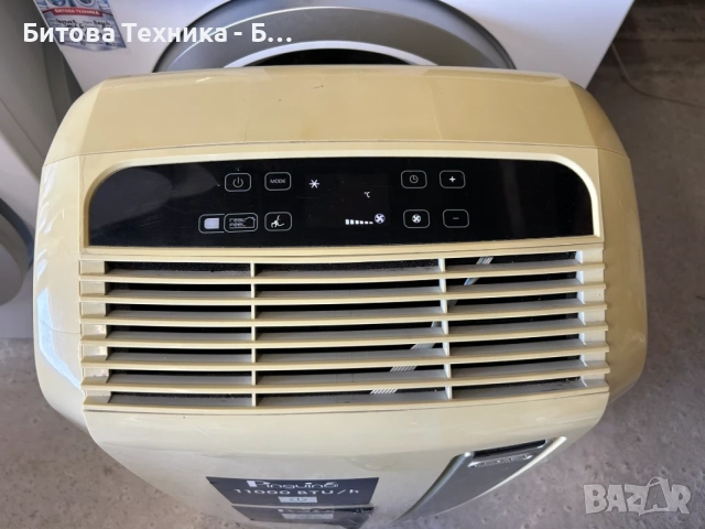 Мобилен климатик DeLonghi Pinguino 11000BTU/h, снимка 2 - Климатици - 56051215