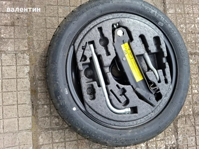 Резервна гума тип патерица 5 по 112 голф 5 голф 6 тоаран шкода ауди А3 и др.Пълен комплект.