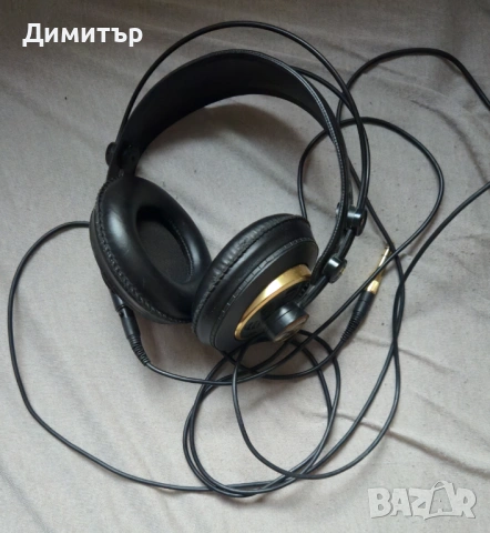 Студийни слушалки AKG K240 Studio, снимка 3 - Слушалки и портативни колонки - 53750795