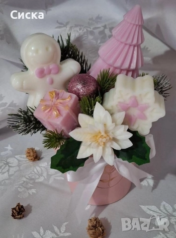  Коледни букети с пет броя ръчно направени ароматни глицеринови сапуни с добавен коледен аромат, снимка 3 - Коледни подаръци - 52508953