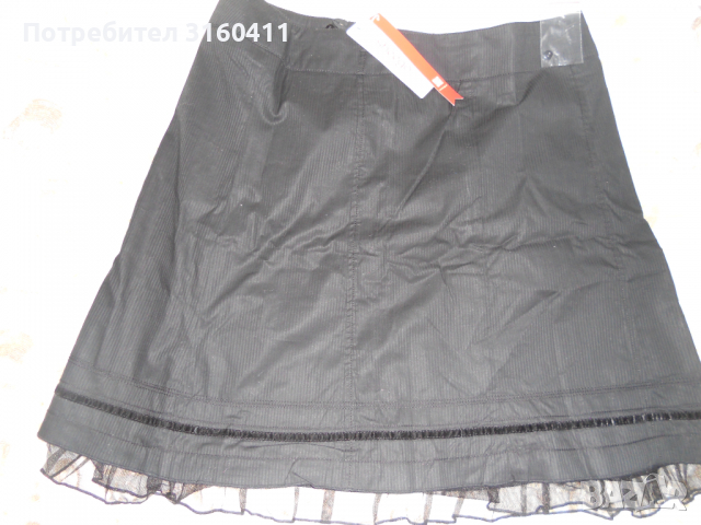 Официална  дамска пола с дантела р-р ХЛ, снимка 2 - Поли - 36346112