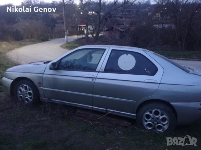 Алфа Ромео 146 1.9 Jtd, снимка 2 - Автомобили и джипове - 53732621