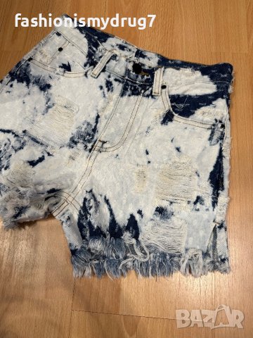 Къси дънкови панталонки нови, снимка 1
