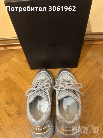 Продавам спортни обувки Pinko, снимка 3 - Дамски ежедневни обувки - 52148170