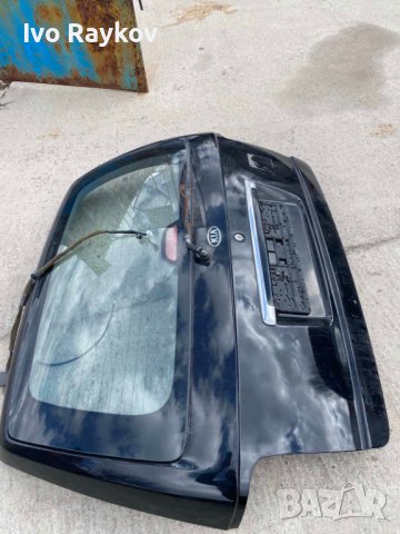 Заден капак със стъкло за Kia Carnival , снимка 2 - Части - 44448295