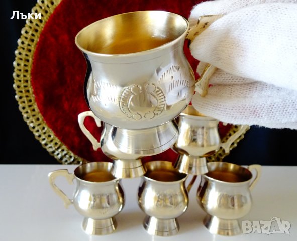 Бронзови чаши за ракия,столче,гравирани. , снимка 3 - Антикварни и старинни предмети - 35950959