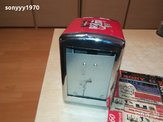COCA COLA-METAL-ЗА КОЛЕКЦИЯ ДЕКОР САЛФЕТКИ 0510251737, снимка 7 - Колекции - 51953303