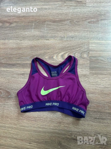 Оригинално дамско бюстие NIKE PRO Dri Fit PRETTY IN PURPLE Sports Bra  Running Yoga Dance , М размер, снимка 2 - Корсети, бюстиета, топове - 53796885