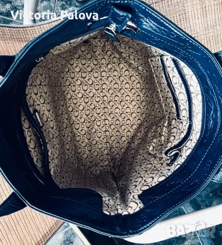 Чанта шопър GUESS оригинал, снимка 6 - Чанти - 49729419