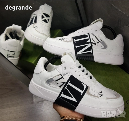 Valentino Garavani - Бяло