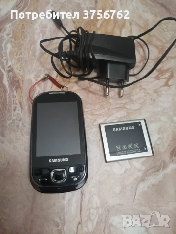 Продавам запазен телефон Самсунг