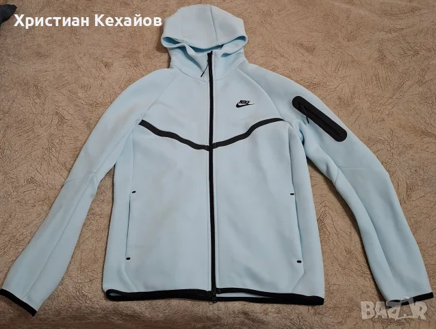 Nike Tech Fleece 
