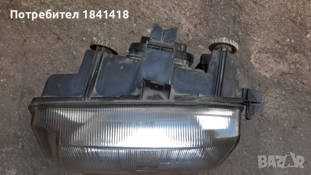 Огледала и ляв фар Фолксваген Кади/ Сеат Инка, снимка 17 - Части - 48154246