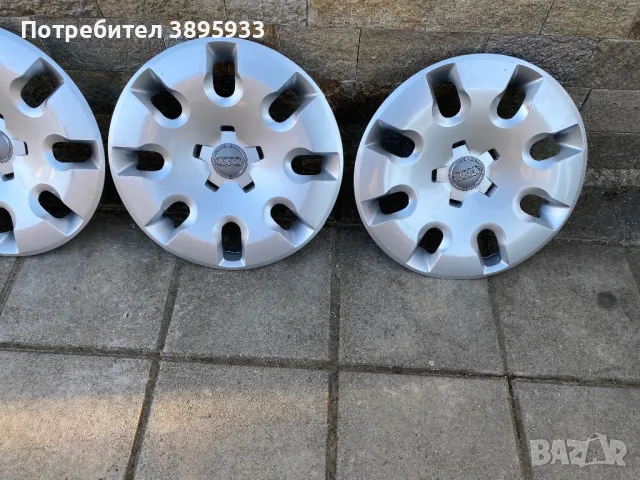 Оригинални тасове на Audi 15 цола, снимка 3 - Аксесоари и консумативи - 47859837