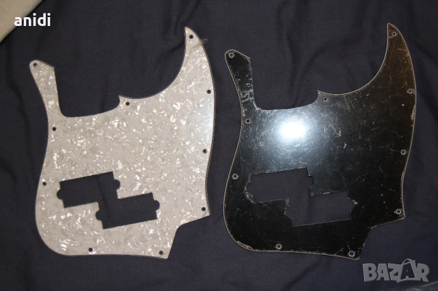 Пикгард за бас китара