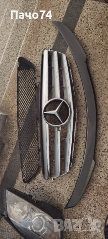 Фар решетка спойлер за Мерцедес W204 Це клас