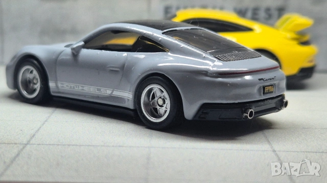 hot wheels porsche custom, снимка 3 - Колекции - 53701595