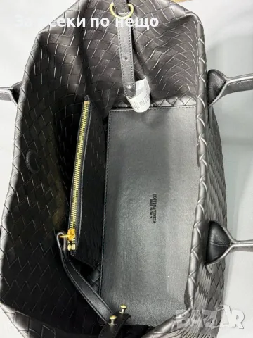 Bottega Veneta Елегнатна Дамска Чанта Тип Торба С Емблематична Плетка Intrecciato Код SEM-387, снимка 6 - Чанти - 55865712