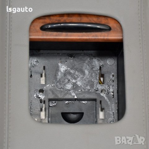 Централна конзола Mercedes-Benz CLS (C219) 2004-2010 ID:106993, снимка 3 - Части - 41795192