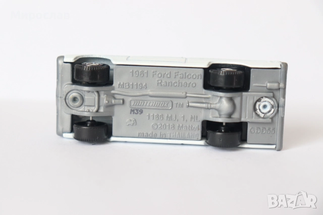 1/64 MATCHBOX FORD FALCON RANCHERO КОЛИЧКА МОДЕЛ, снимка 6 - Колекции - 52919094