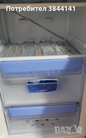 Indesit Ban 13s хладилник с фризер за части!, снимка 2 - Хладилници - 56010573