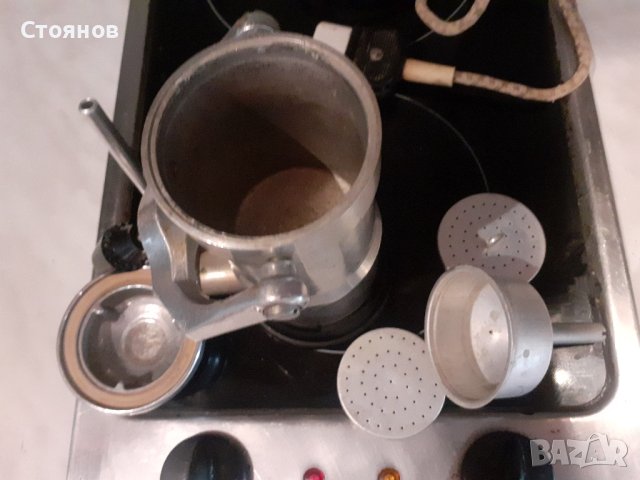 Кафемелачки,за кафе от соца.Сифон за газирана вода 1970г. и, Кафемашина KRUPS, Унгарска кафеварка , снимка 9 - Други - 44164146