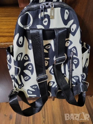 Дамска раница, снимка 6 - Раници - 50996998