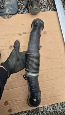 markuch filtur маркуч въздушен филтър Ауди А4 Б6 Audi A4 B6 1.6 102 06B 129 627  06B 133 354