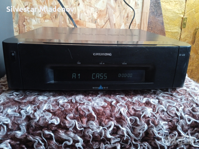 Видео плеър Grundig gv630sv, снимка 1