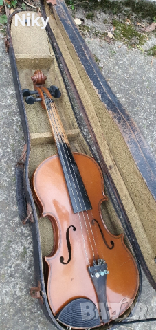 Цигулка Кремона с лък и куфар 