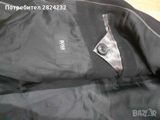 Мъжко палто на BOSS , снимка 3 - Палта - 52705001