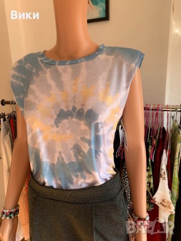 Красива тениска нова с етикет, снимка 8 - Тениски - 40567818