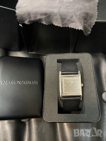 Дамски часовник Emporio Armani, снимка 4 - Дамски - 34686337