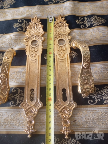 Два комплекта барокови дръжки за врата с шилд, снимка 2 - Други ценни предмети - 52179092