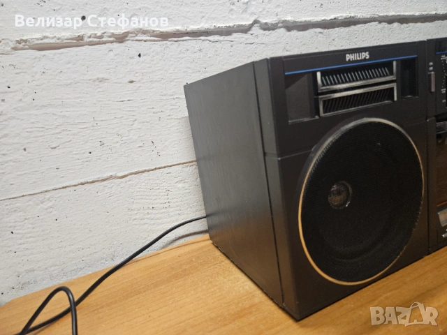 📻 Philips CD555 – Ретро касетофон с радио и CD плейър, снимка 3 - Радиокасетофони, транзистори - 53599291