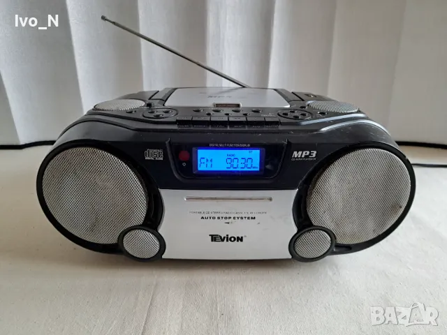 Tevion MD 81201 / FM радио / CD/ MP3/ USB.