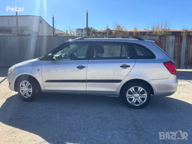 Skoda Fabia, снимка 2 - Автомобили и джипове - 47748593