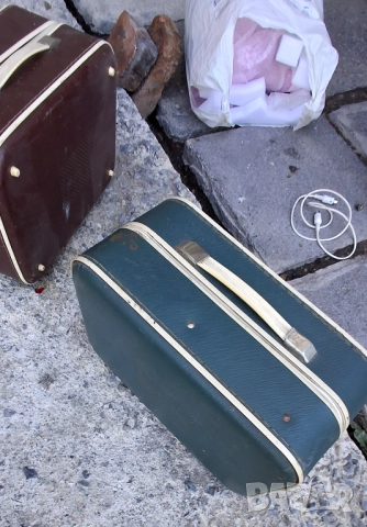 Антикварни грамофони-куфари Fonica, Petti, Молодежний и други, снимка 17 - Грамофони - 52830026