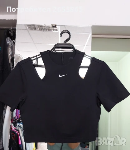 Кроп топ Nike, снимка 10 - Корсети, бюстиета, топове - 50706496