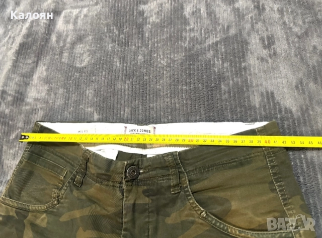 Jack & Jones камуфлажен панталон  , снимка 5 - Панталони - 52771117