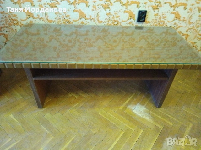 Холна маса масив 60/130см, височина 50см, снимка 3 - Маси - 53807108