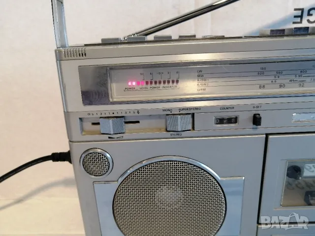 Радиокасетофон GRUNDIG RR660, снимка 5 - Радиокасетофони, транзистори - 49311656