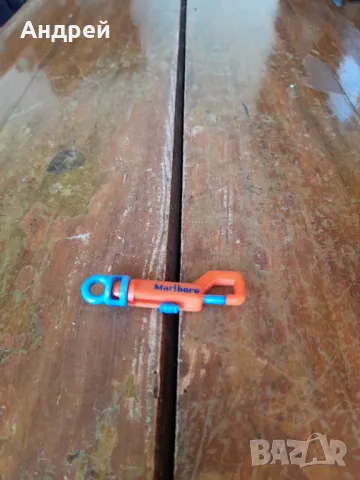 Стар Ключодържател Marlboro #5