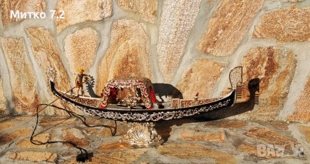 венецианска гондола - сувенир, снимка 1 - Антикварни и старинни предмети - 44271785