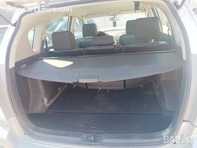 На части, Корола Версо 2.0 116ка, снимка 7 - Автомобили и джипове - 44415918