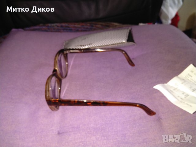 Очила с диоптер с калъвче 2.50-2.75, снимка 10 - Слънчеви и диоптрични очила - 40900674